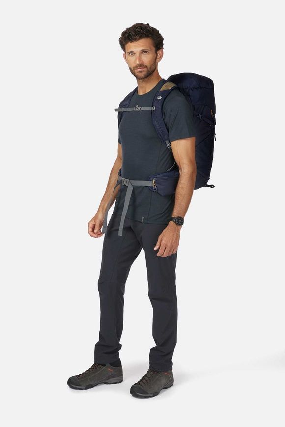 Рюкзак Lowe Alpine Eclipse 25, Black, M (FMQ-54-BLK-MED)