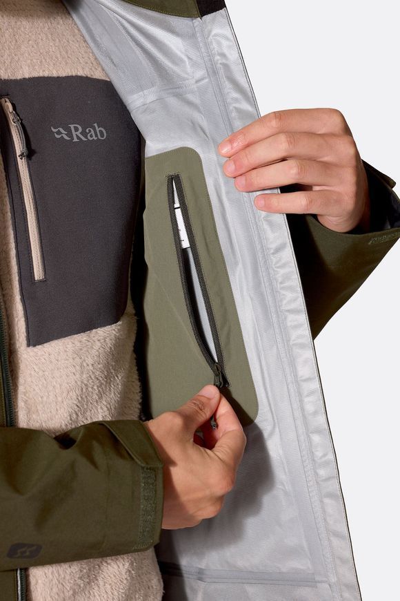 Мембранна куртка чоловіча Rab Namche GTX Jacket, Army, M (RB QWI-87-ARM-MED)