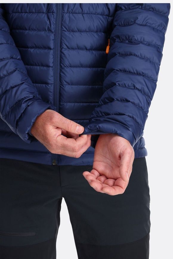 Чоловічий легкий пуховик Rab Microlight Jacket, Beluga, M (QDB-16-BE-M)