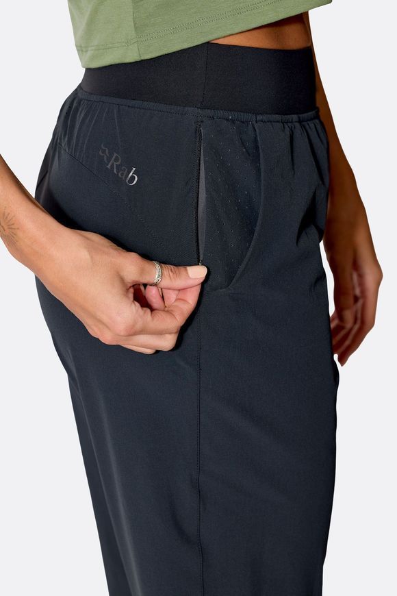 Шорти жіночі Rab Momentum Tech Pants Wmns, Dark Fig Green, 10, Regular (RB QFW-45-DFG-10-RG)